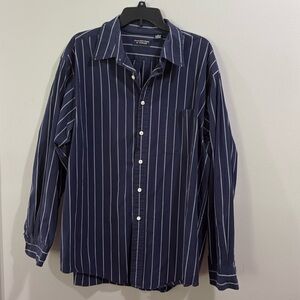 Roundtree & Yorke Blue Striped Button Down Dress Shirt